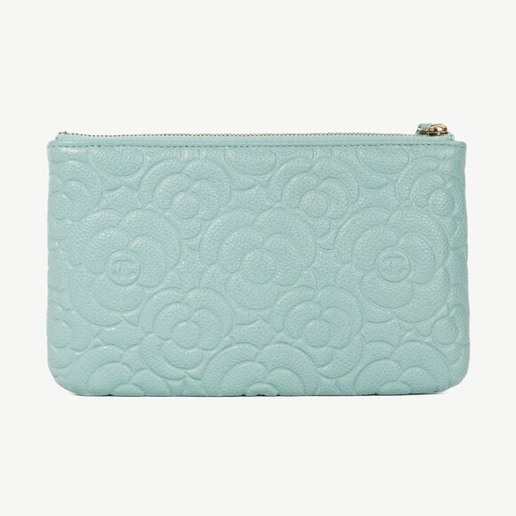 Chanel Light Blue Caviar Camellia-Embossed Small O-Case - Picture 4 of 12